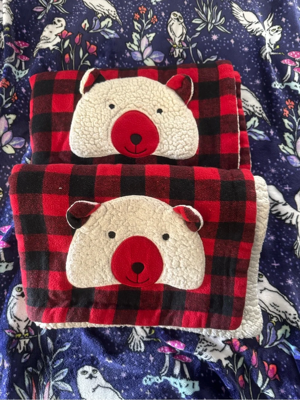 2 Red Buffalo Plaid Sherpa Bear Appliqué Throw Blanket